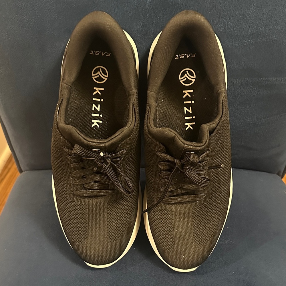 Kizik Black Sneakers